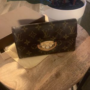 Large leather wallet